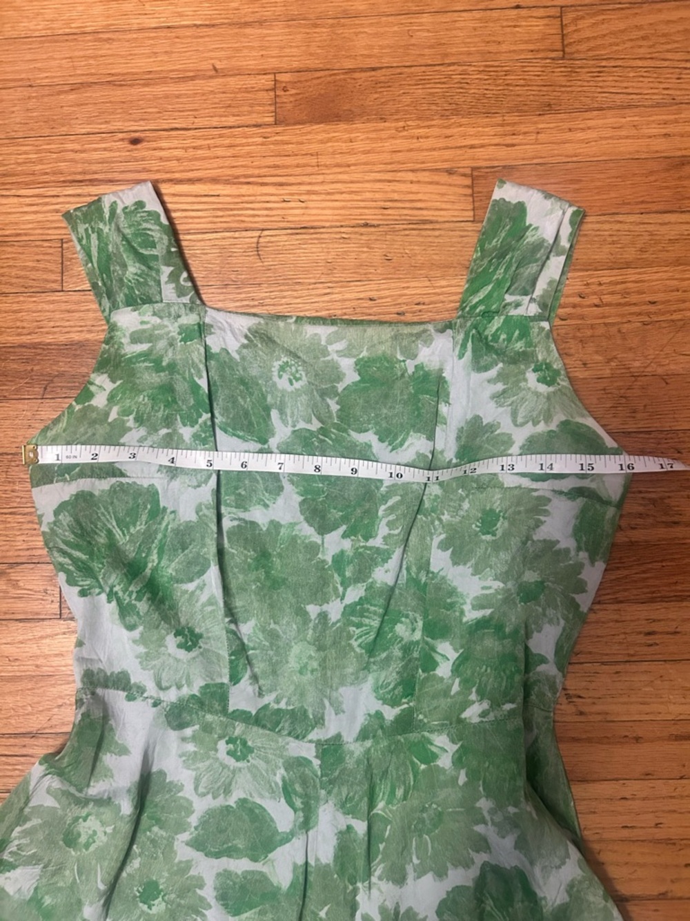 Raw Silk Vintage Green Floral Fit-and-Flare Dress - Picture 5 of 5